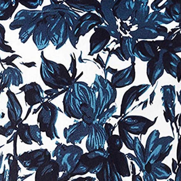 SC & Co. 360 tummy control stretch skirt. Worn 1x.‎ Retail 40 - Picture 3 of 10